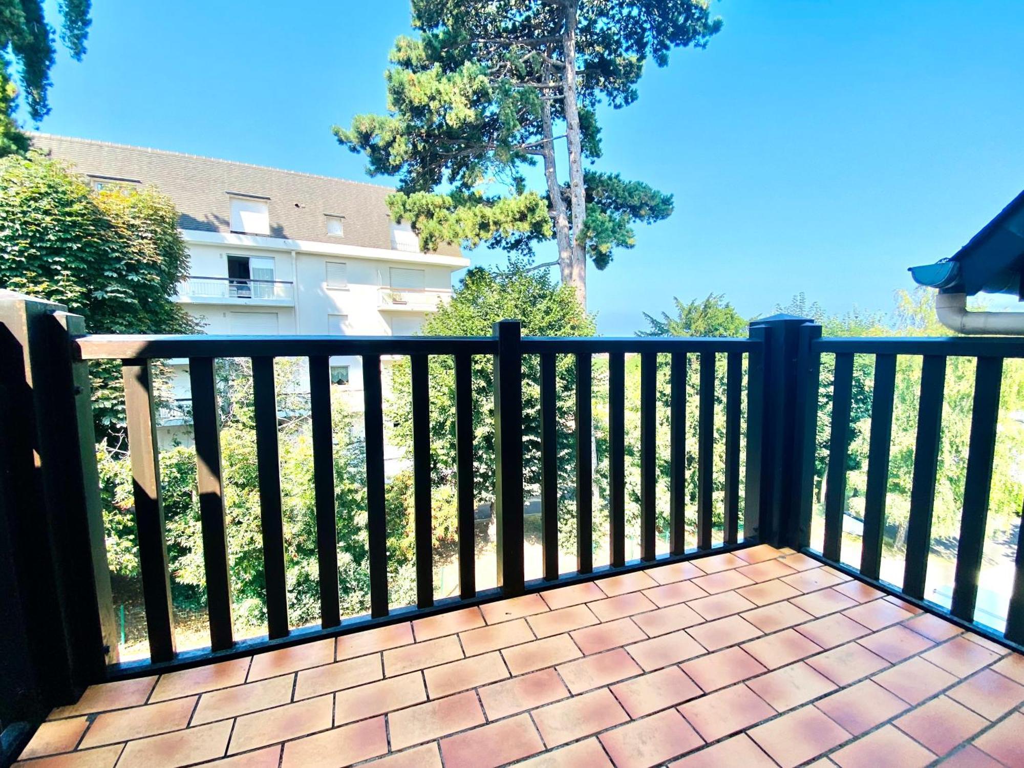 Lesparisnormands - Magnifique Vue Mer - Centre Et Plage Villers-sur-Mer Exterior photo